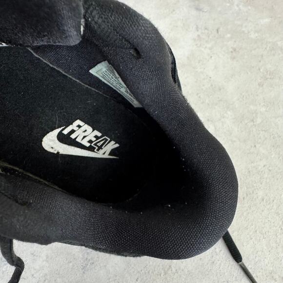 Nike Zoom Freak 4 Men's 7.5 Black White Panda Basketball Shoes Sneakers READ - Picture 12 of 14